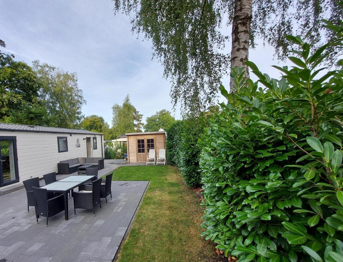 Chalet Wanama. Gelegen Op Het Vakantiepark Het Lierderholt Op De Veluwe. Villa Beekbergen Exterior foto